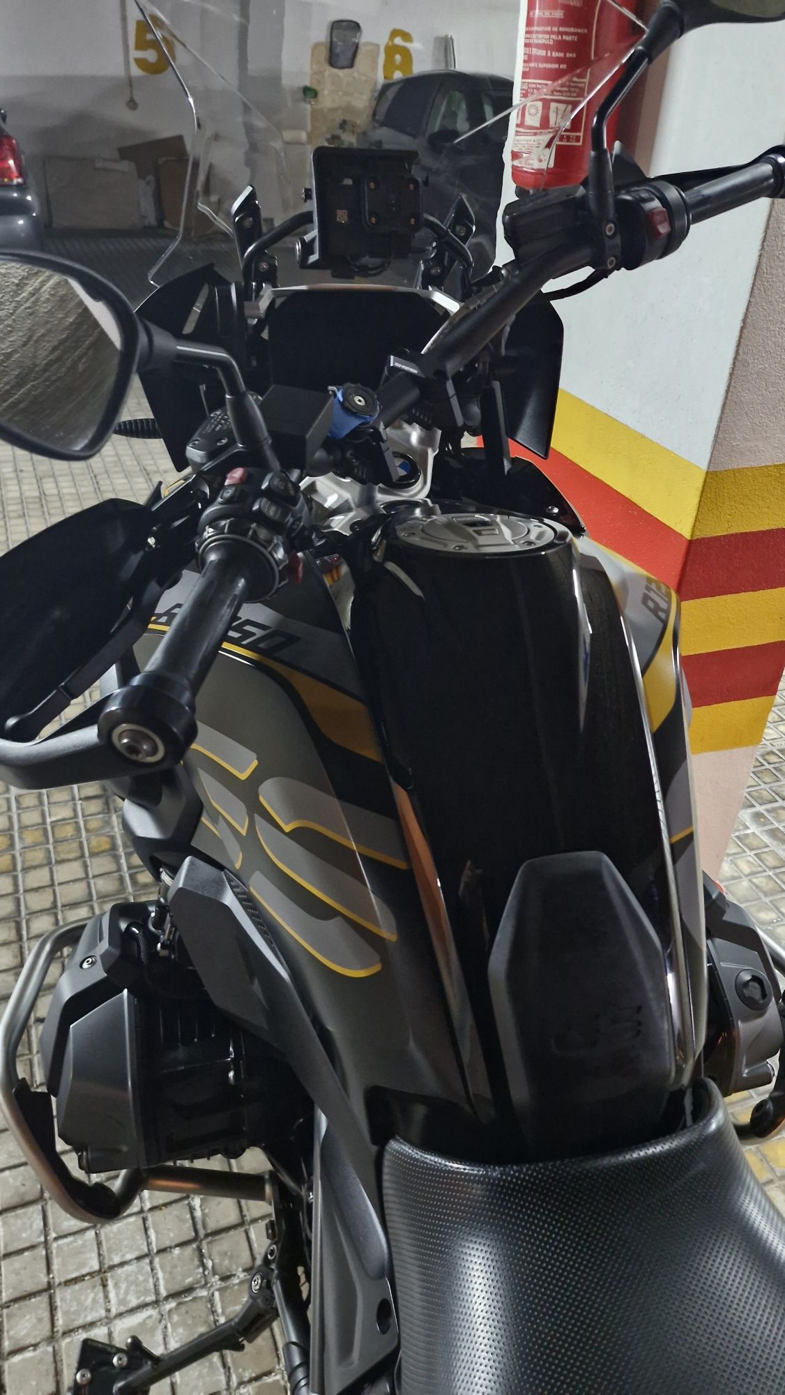 Bmw GS 1250  como nova
