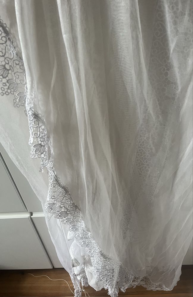 GLAMOUR gotowe duże piękne firanki z gipiurą 4mx160 cm