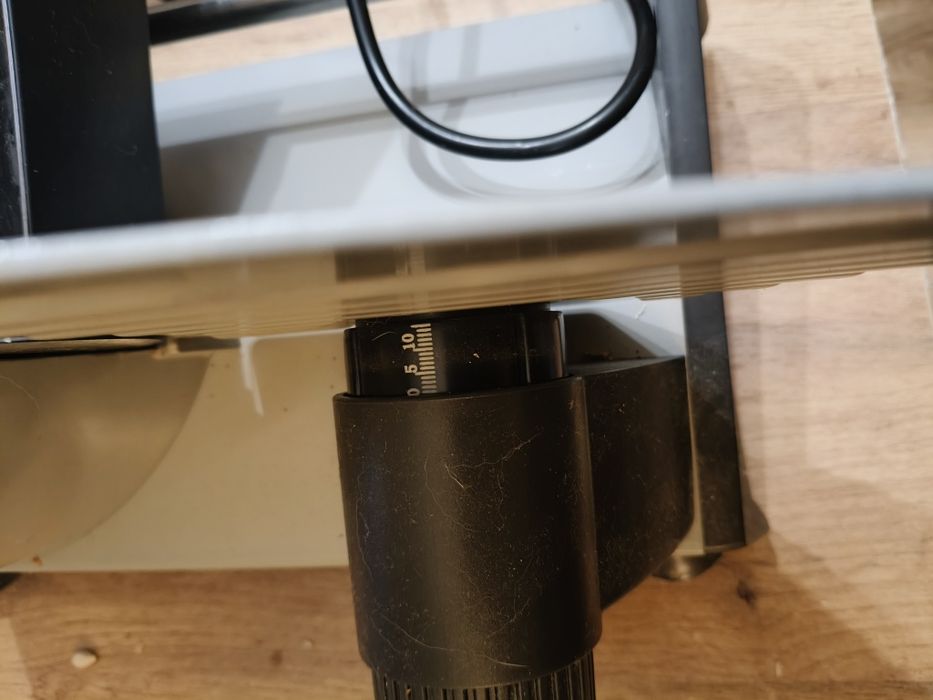 Krajalnica do serów i wędlin