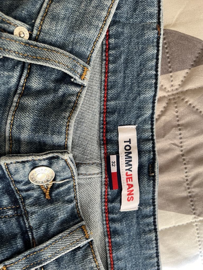 Spodenki krótkie Tommy Jeans 32