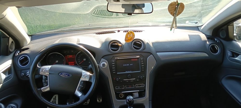 Ford Mondeo mk4 Kombi 2kpl kół