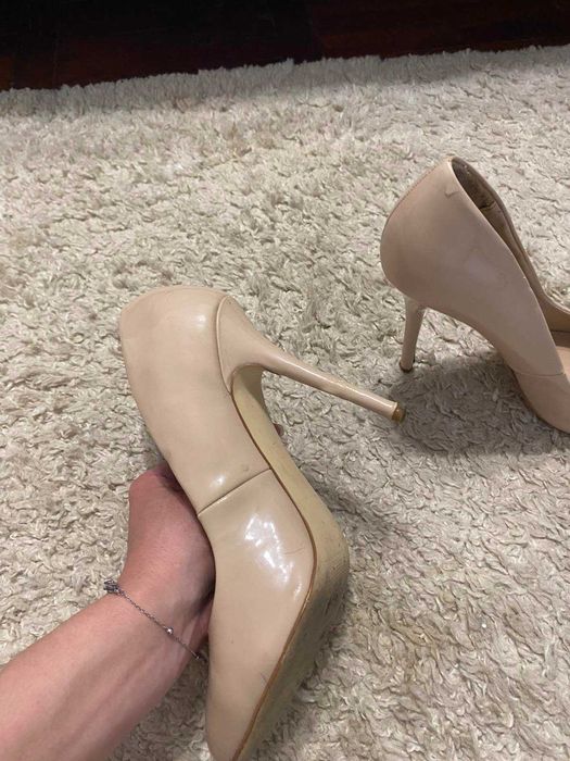 Продам туфли нюд. цвета