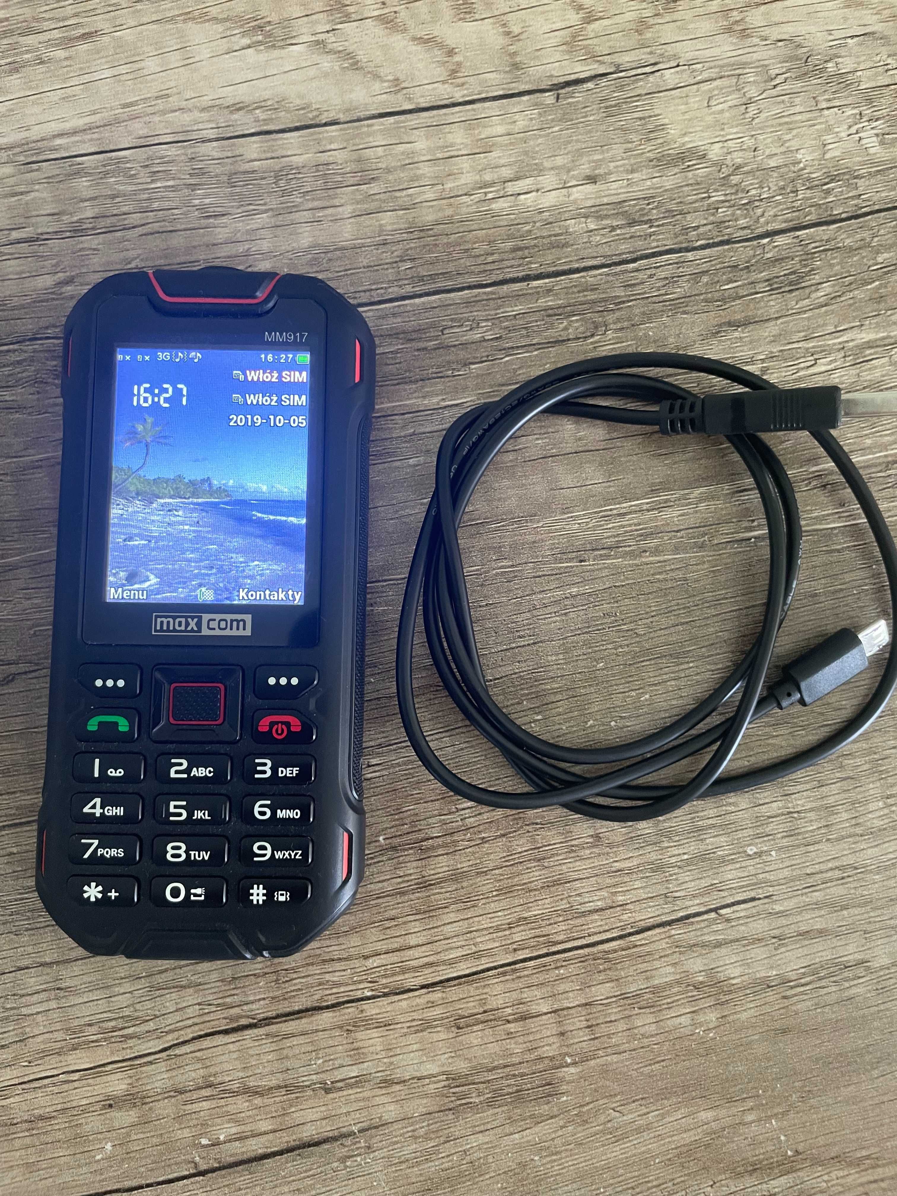 Telefon Maxcom z klawiaturą mm917