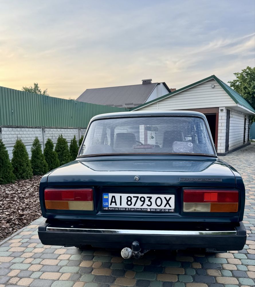 Продам  гарне авто на  рідній фарбі