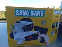 Pistolet laserowy bang bang z tarczą