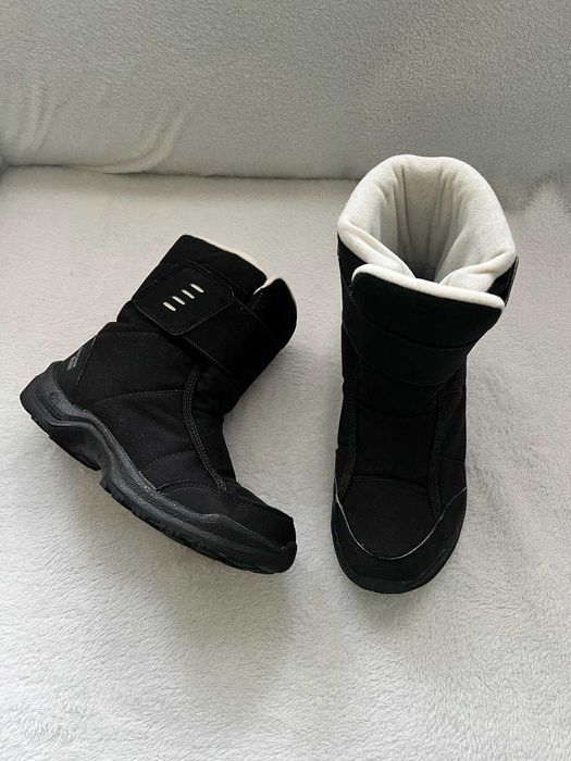 Чоботи фірми Quechua 36 розміру за устілкою 23 см.