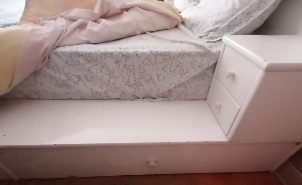 Vendo cama de casal