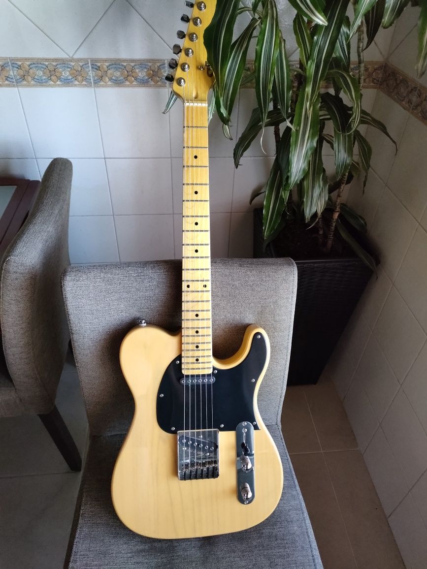 Guitarra Elétrica G&L como nova