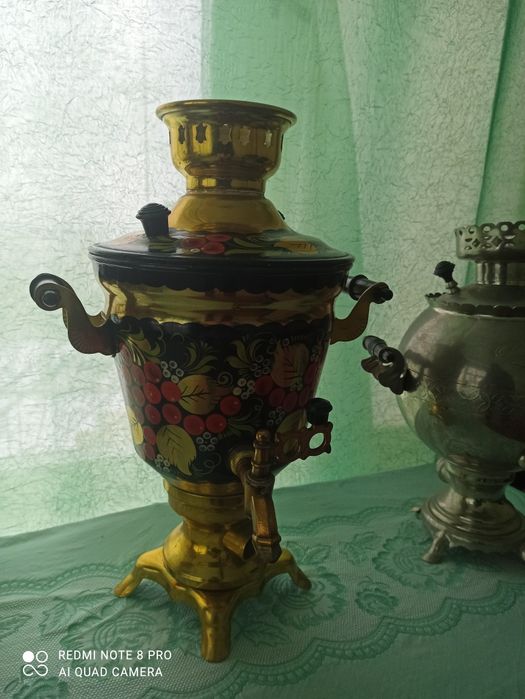 Самовари електричні в хорошому стані.