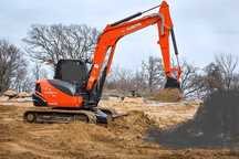 Usługi koparką gąsiennicową Kubota 8Ton koparko-ładowarka mini koparka