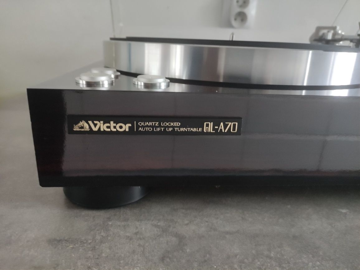 JVC Victor QL A70, Gramofon