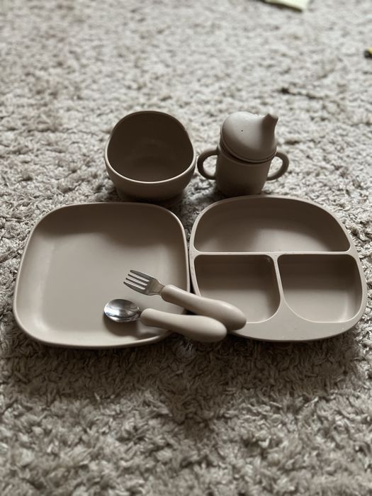 Безпечний силіконовий посуд