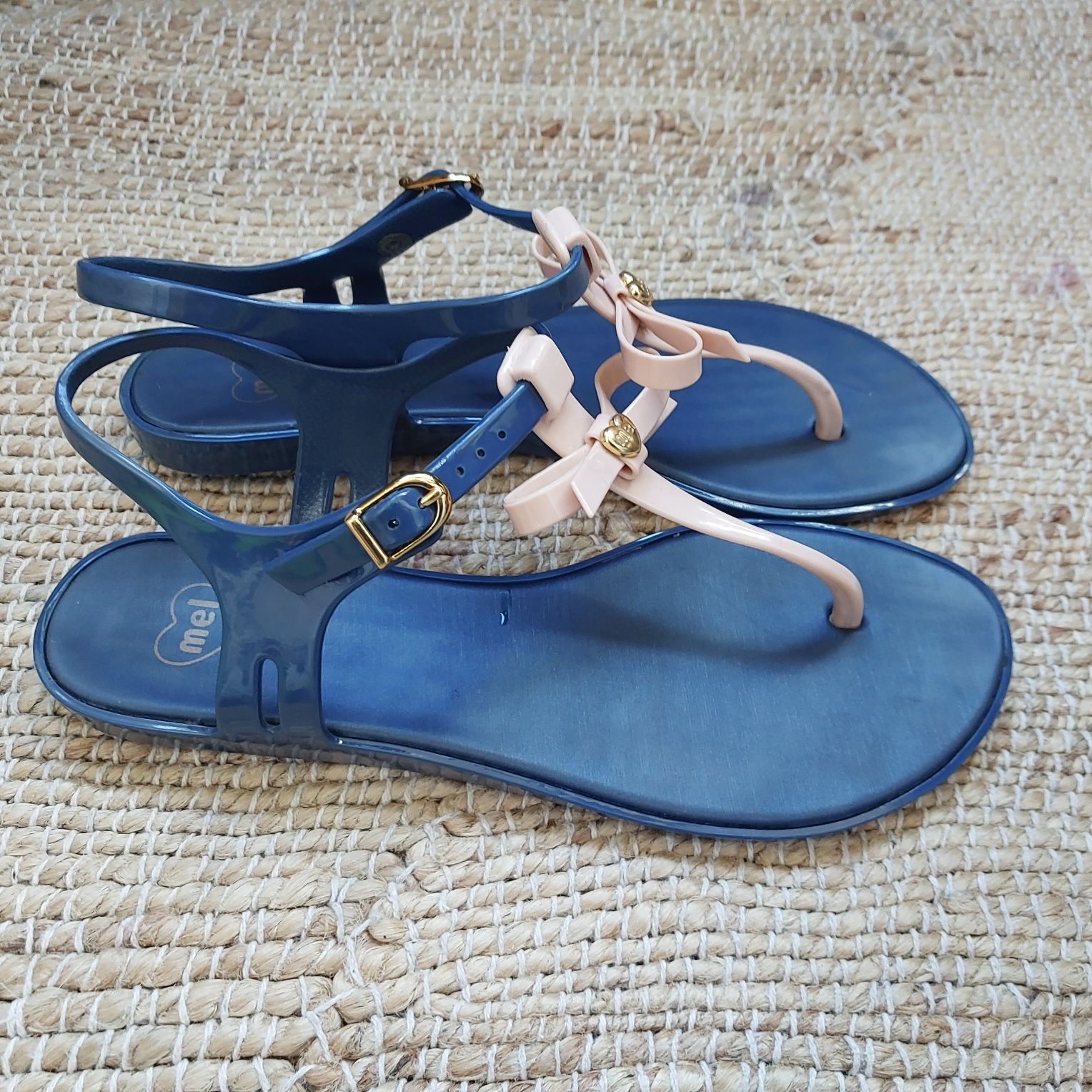 Sandałki Melissa w rozmiarze 37