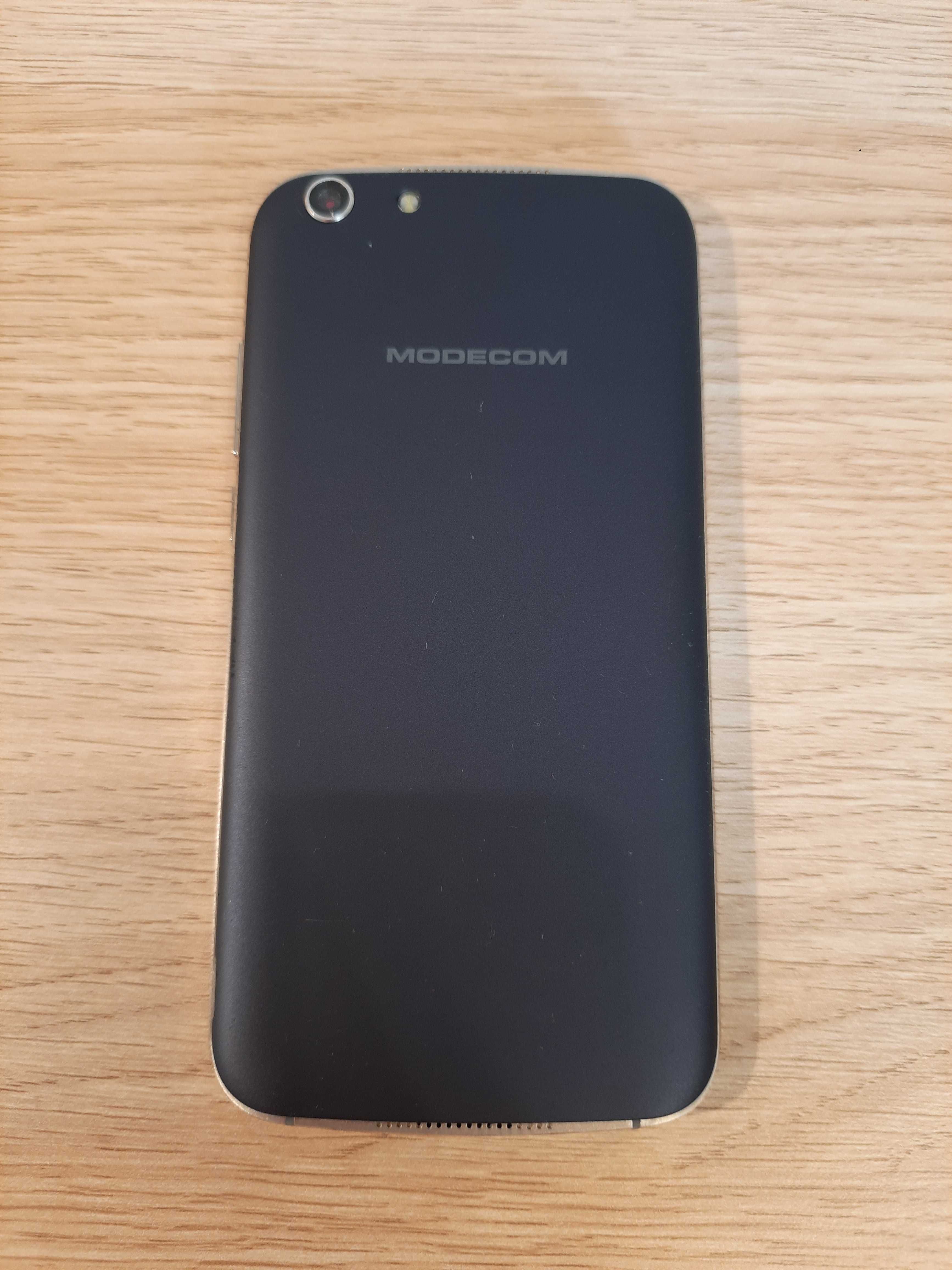 Telefon smartphone android sprawny zadbany