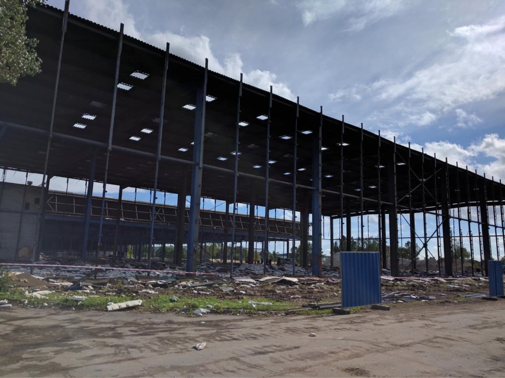 Konstrukcja stalowa hali magazynowej 4200m2, 14m wysokości