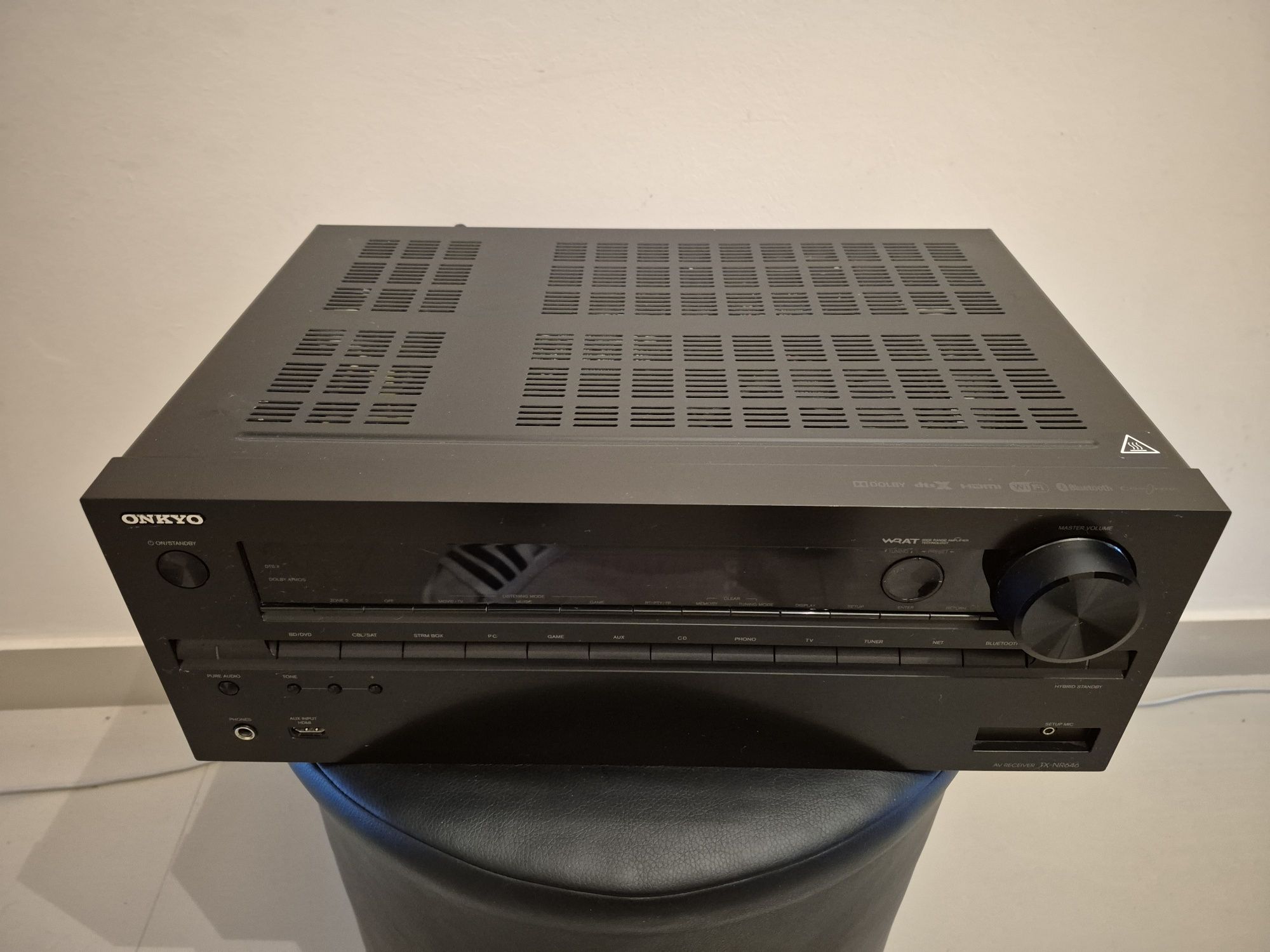 Amplituner Onkyo TX-NR 646