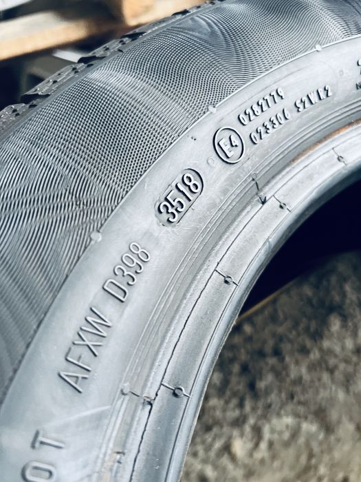 Шини  Зимові 18-20Рік 205 60 16 Continental ContiWinterContact TS830P