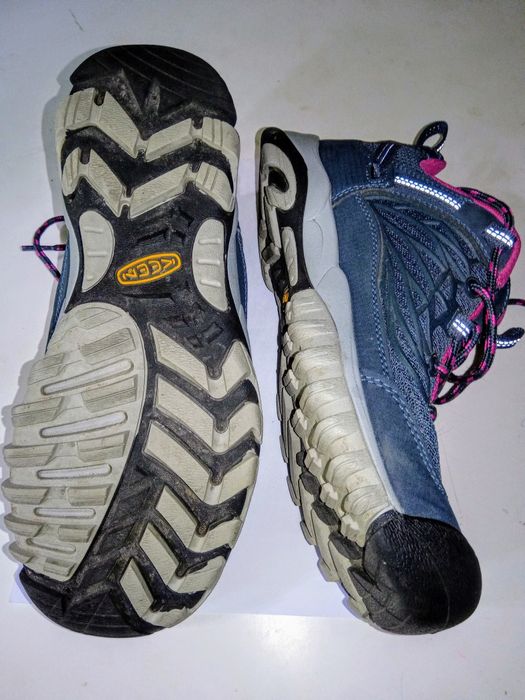 Кросівки жіночі keenfoodwear трекінгові