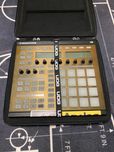 Wyjątkowy MASCHINE MK1 MIDI bitmaszyna kontroler