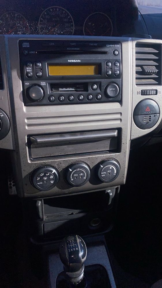 Nissan X-Treil 4/4