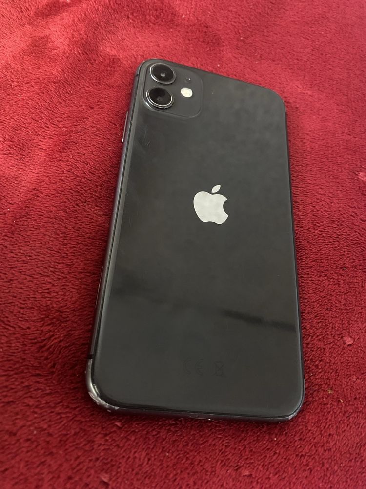 Iphone 11|64 GB .