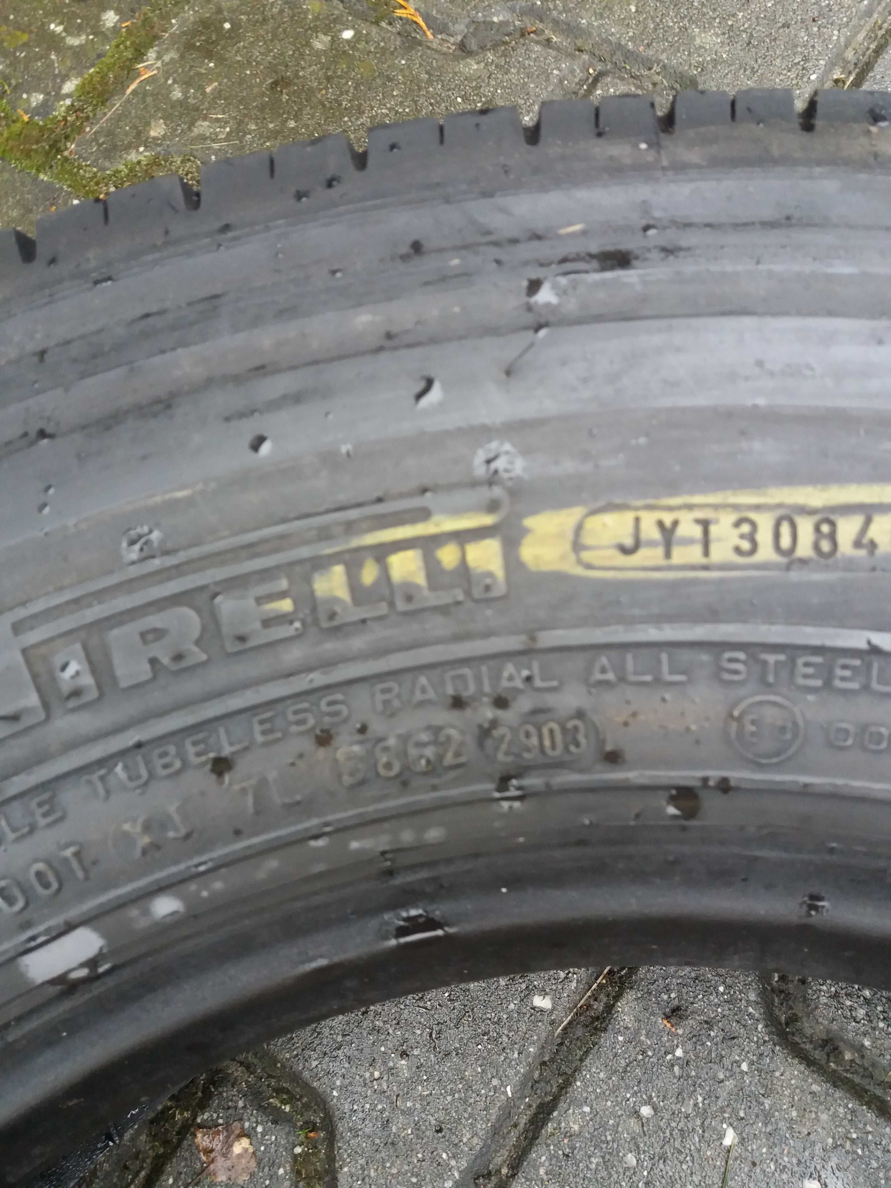 215/75/R 17.5 Pirelli Mc 45