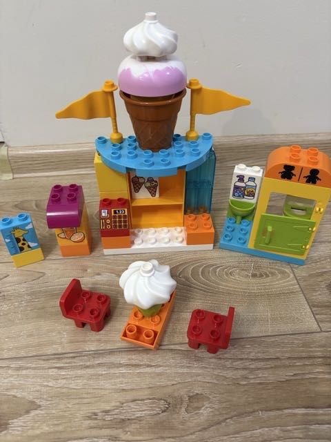 Lego Duplo 10840 Wesołe Miasteczko