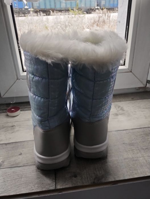 Nowe Buty dla dziecka śniegowce Frozen Sinsay z metką i gwarancją zaku