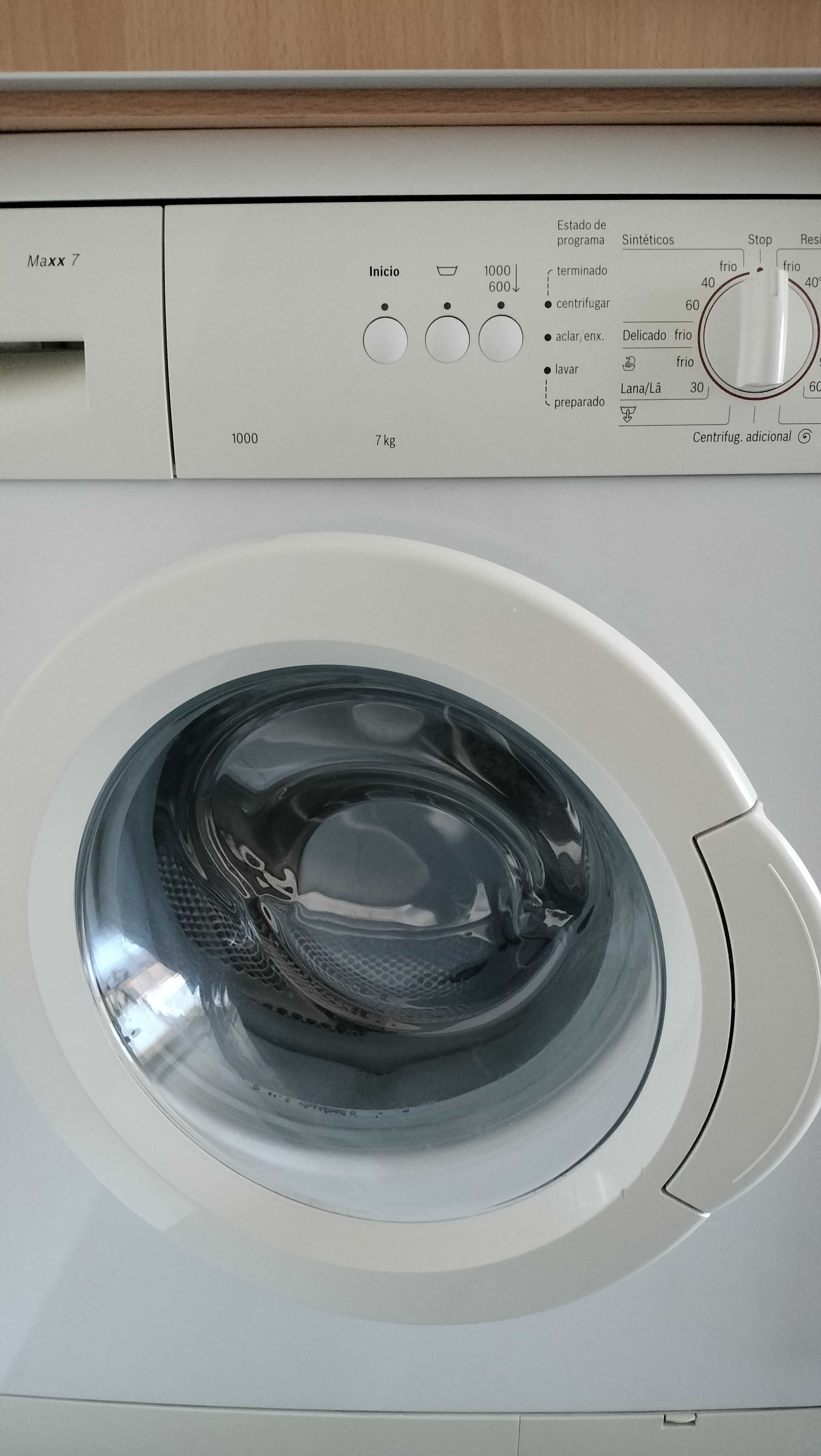 Vendo maquina de lavar bosch