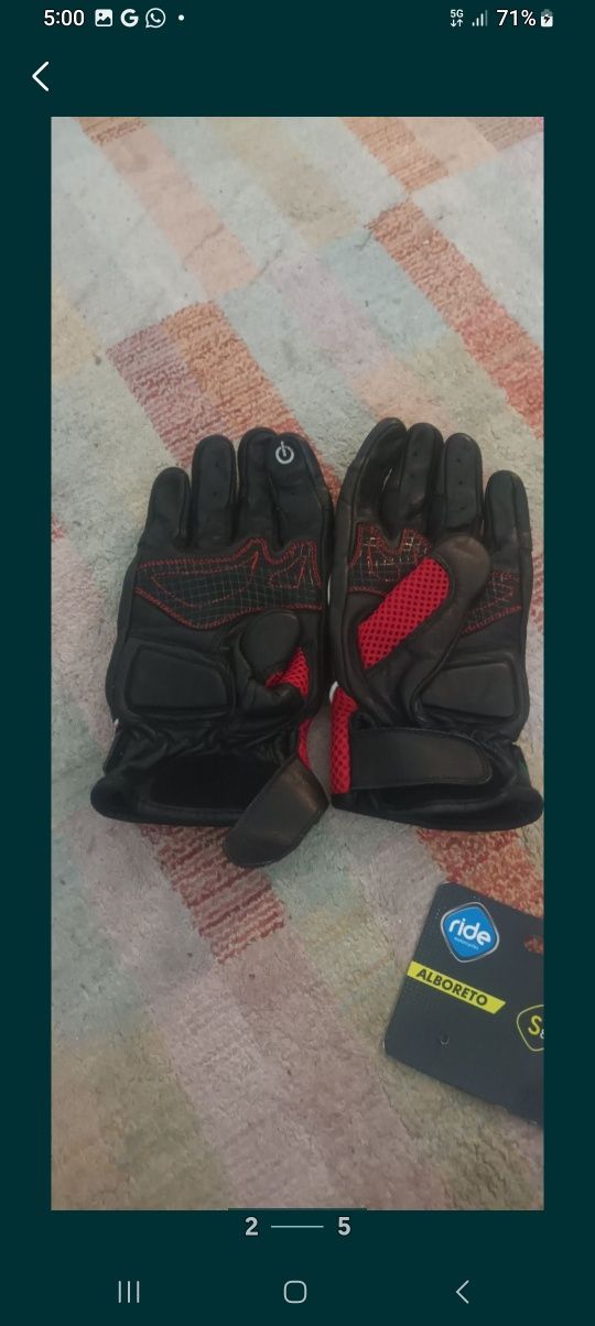 Luvas moto Alboreto novas sem uso 10€ e Mg usadas apenas 5€