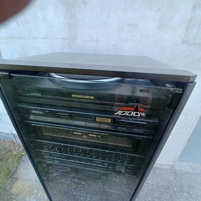 Wieza Stereo Sharp  1000 wat z Pilotem!!! Uszkodzona