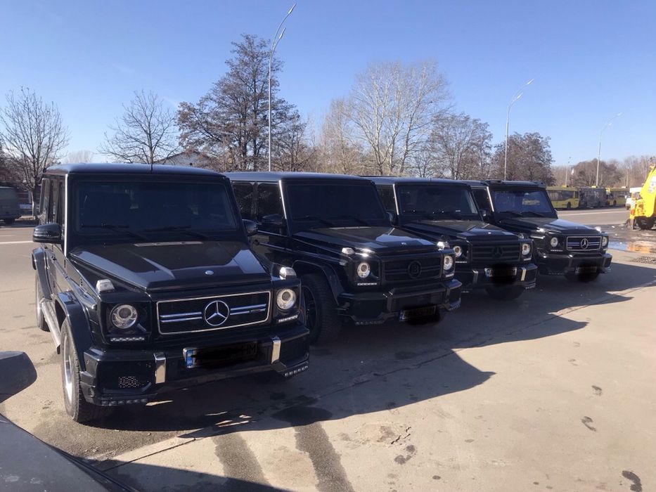 Авто с водителем и без водителя Mercedes g Range Rover