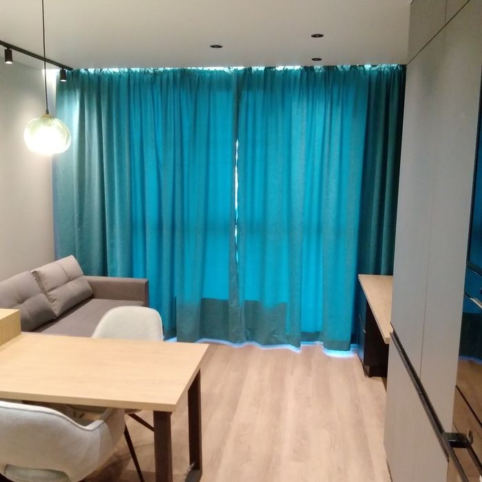 Сдам новострой Литературная 13000гр