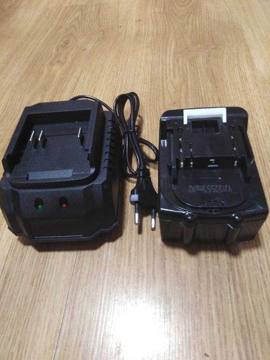 Akumulatorowy klucz udarowy bezszczotkowy 18V 1800Nm zestaw