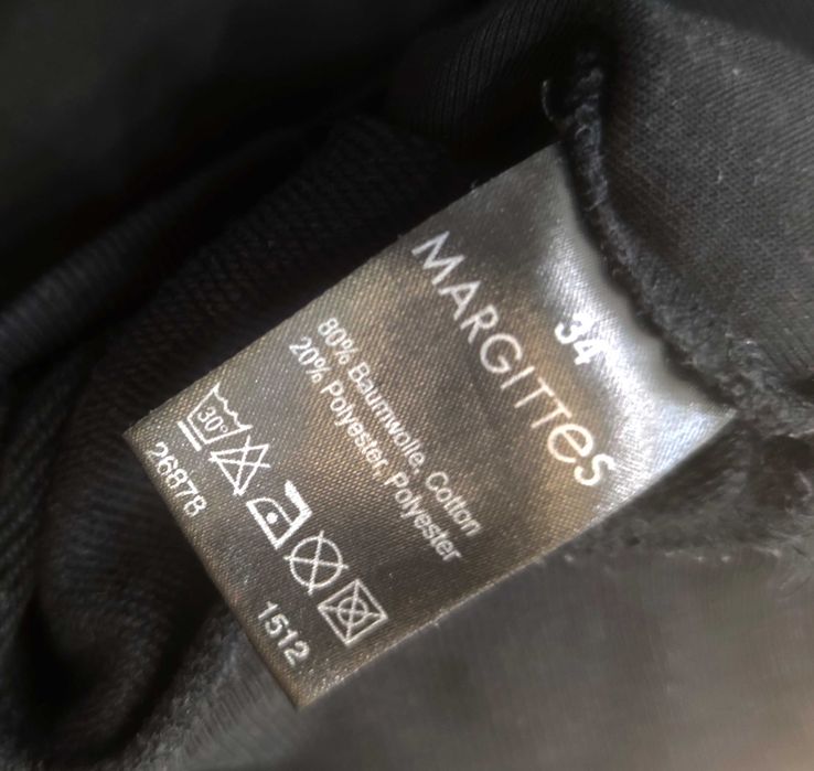 Margittes bluza czarna pasuje do L