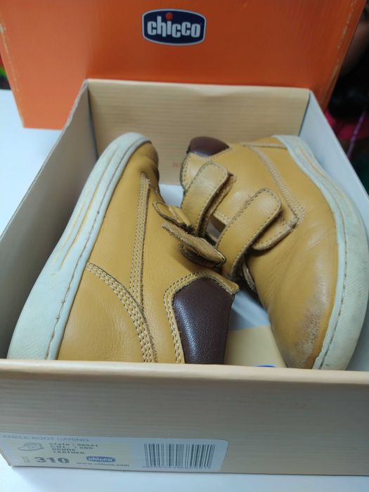 Vendo botas Chicco de menino