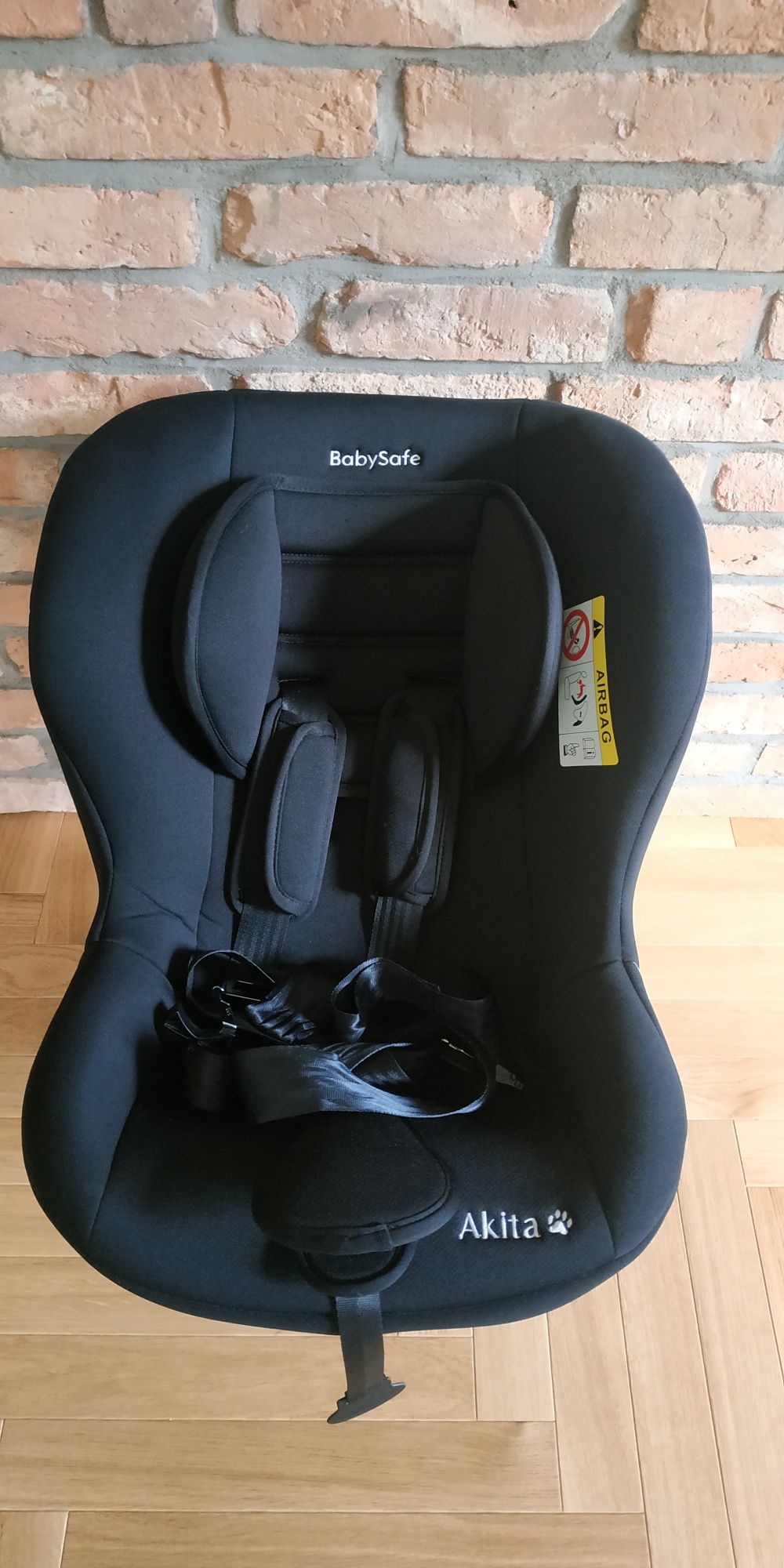 Baby Safe Akita Fotelik samochodowy RWF! Jak nowy.