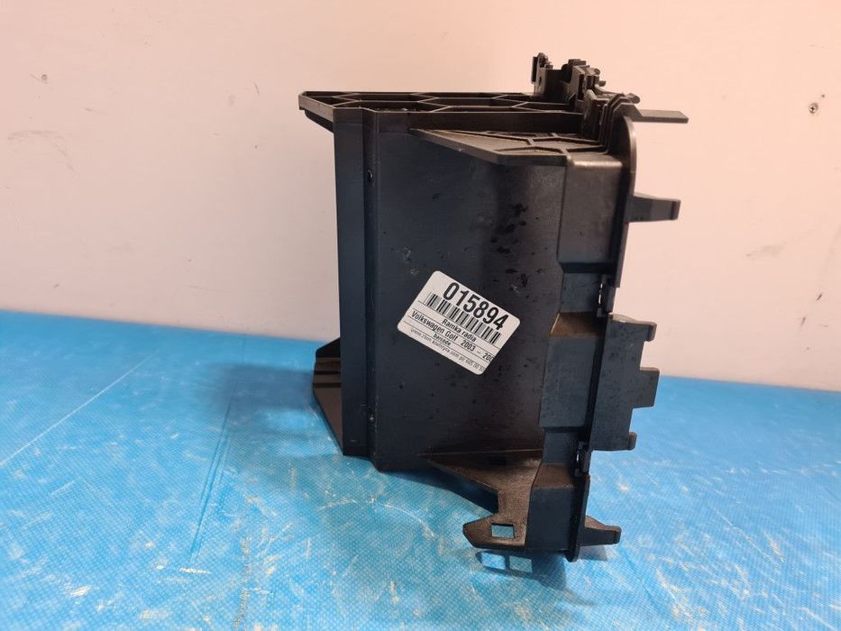 RAMKA RADIA 1K0858005 VOLKSWAGEN GOLF V