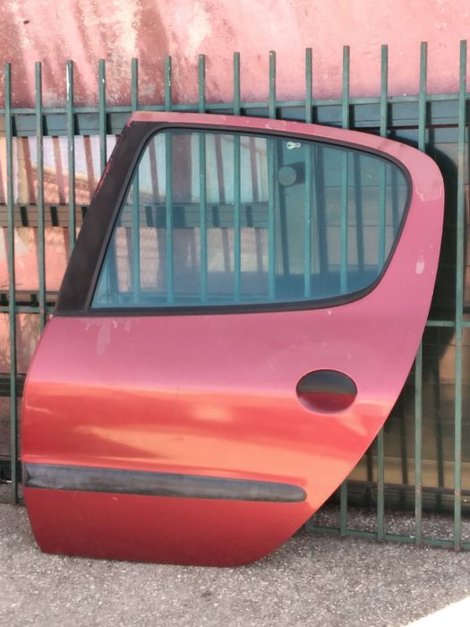Porta Portas Nuas Peugeot 206 5 Portas Modelo 1998 a 2005 Cor Bordeux