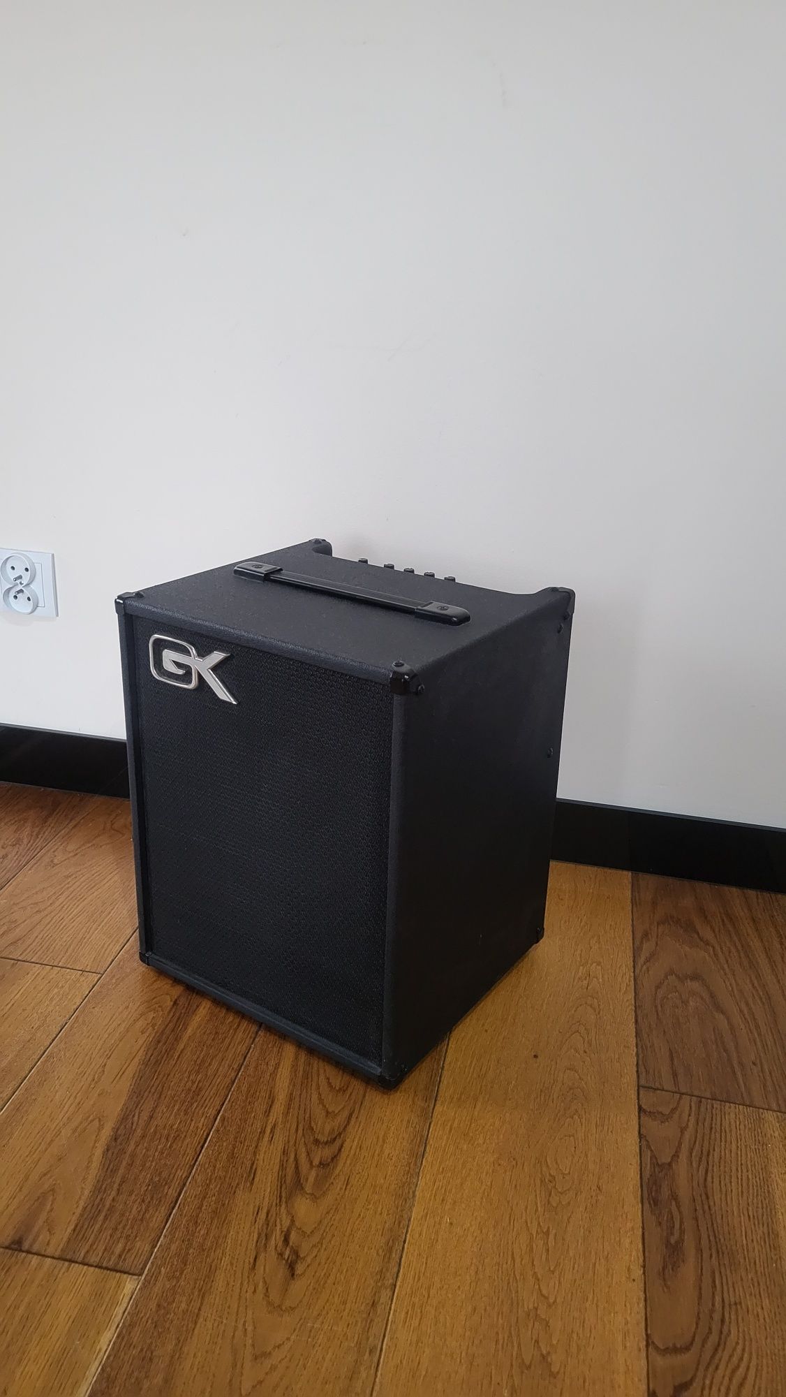 Gallien Krueger MB 110 - wzmacniacz basowy.Stan techniczny bardzo dob.