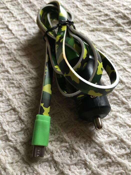 Cabo alimentação telemovel auto