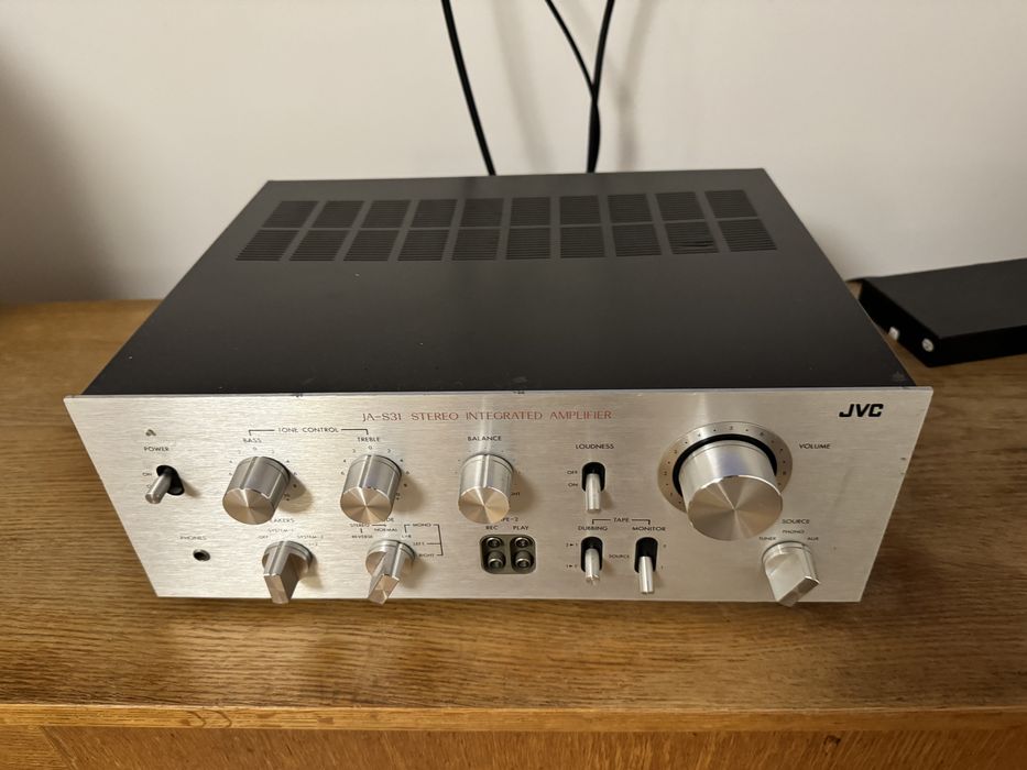 Wzmacniacz JVC JA-S31 + dwie kolumny Mission