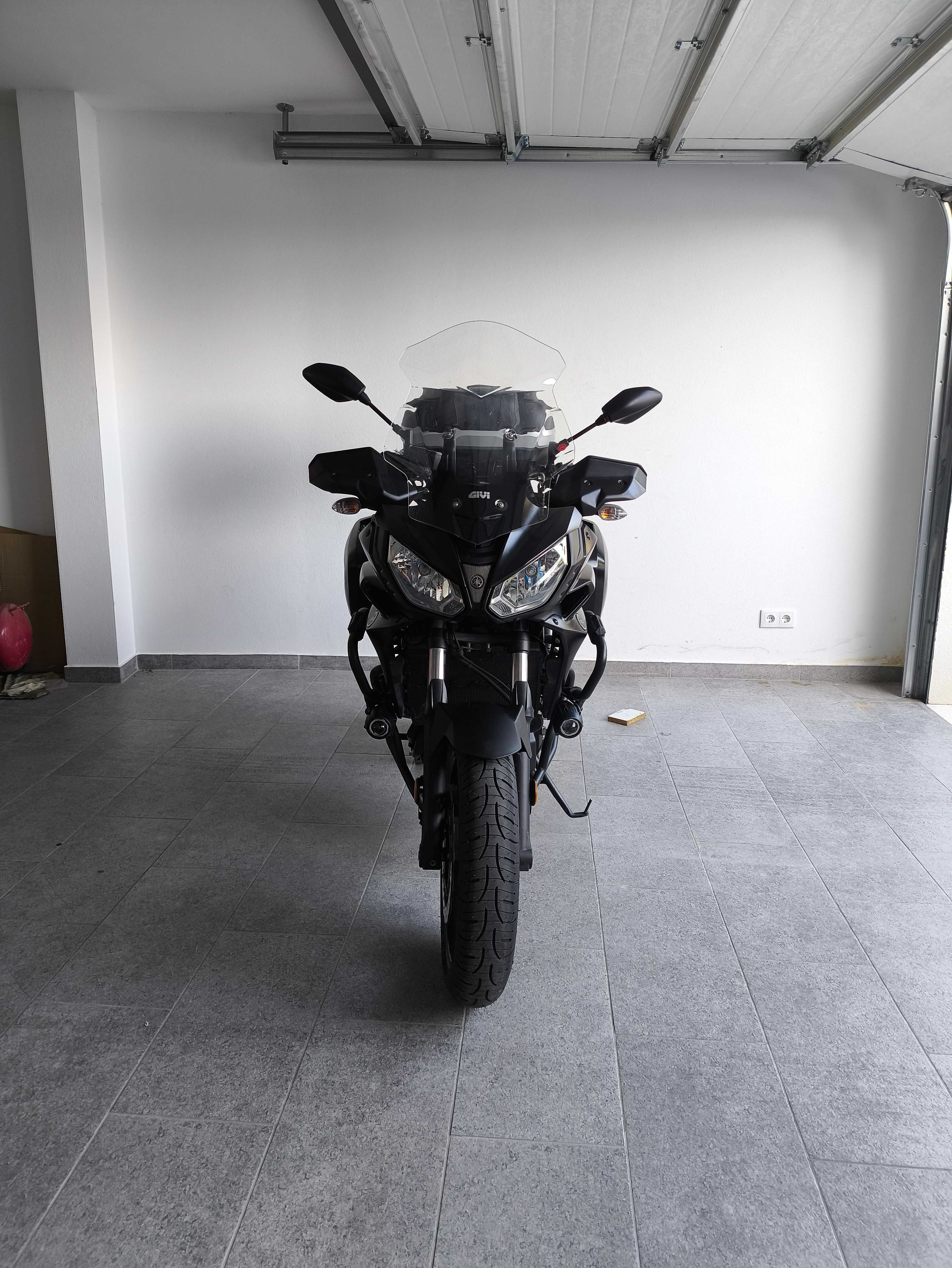 Yahama Tracer 700