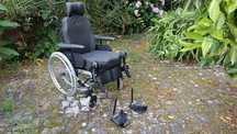 Cadeira de rodas Invacare Rea Clematis.
