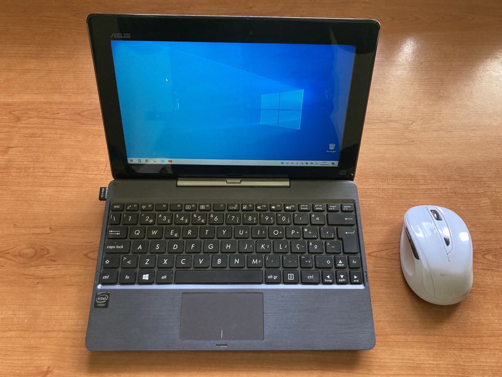 Mini Computador Portátil / TABLET 10.1’’ – Asus Transformer Book