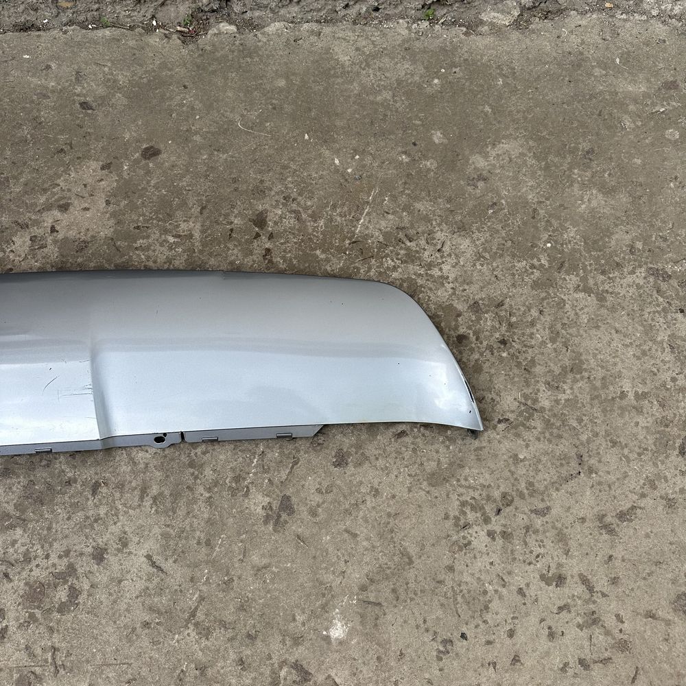 Спойлер bmw e60 дифузор заднього бампера бмв Е60 губа накладка вихлоп