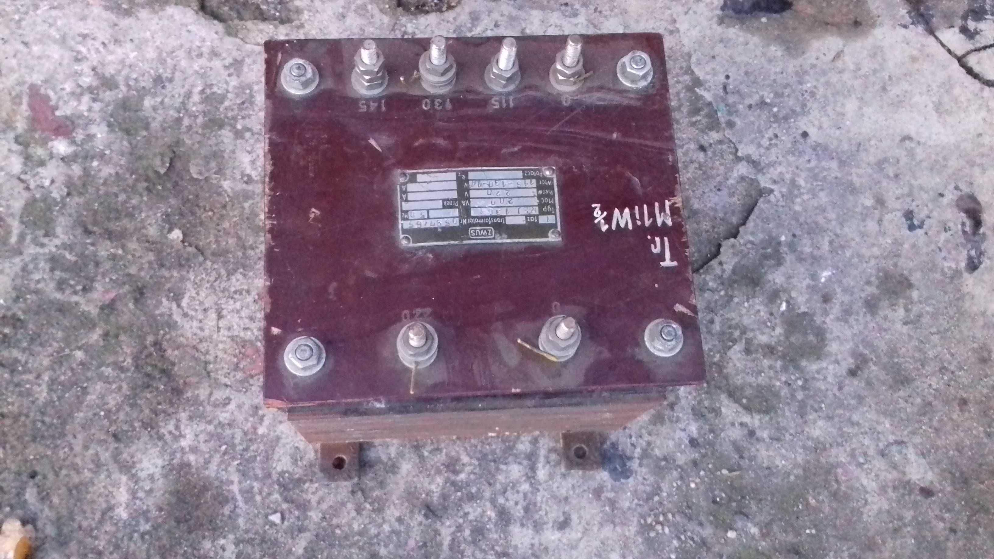 Transformator 220V/2x15V 8A do np. prostownika