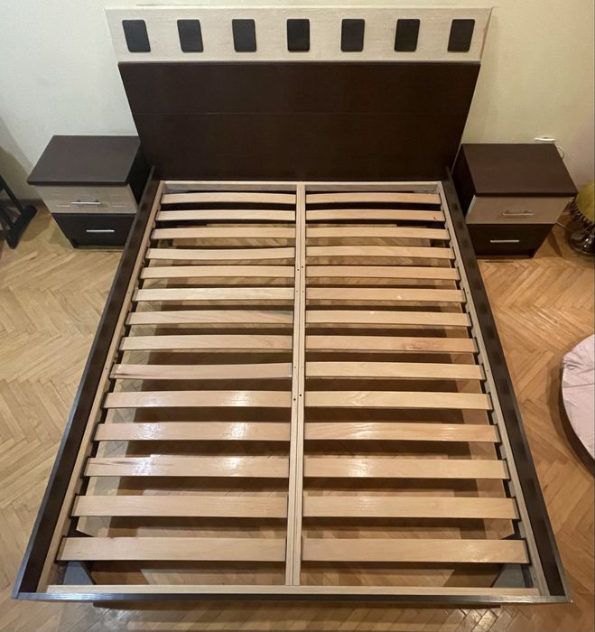 Ліжко двоспальне 160*200 з тумбочками