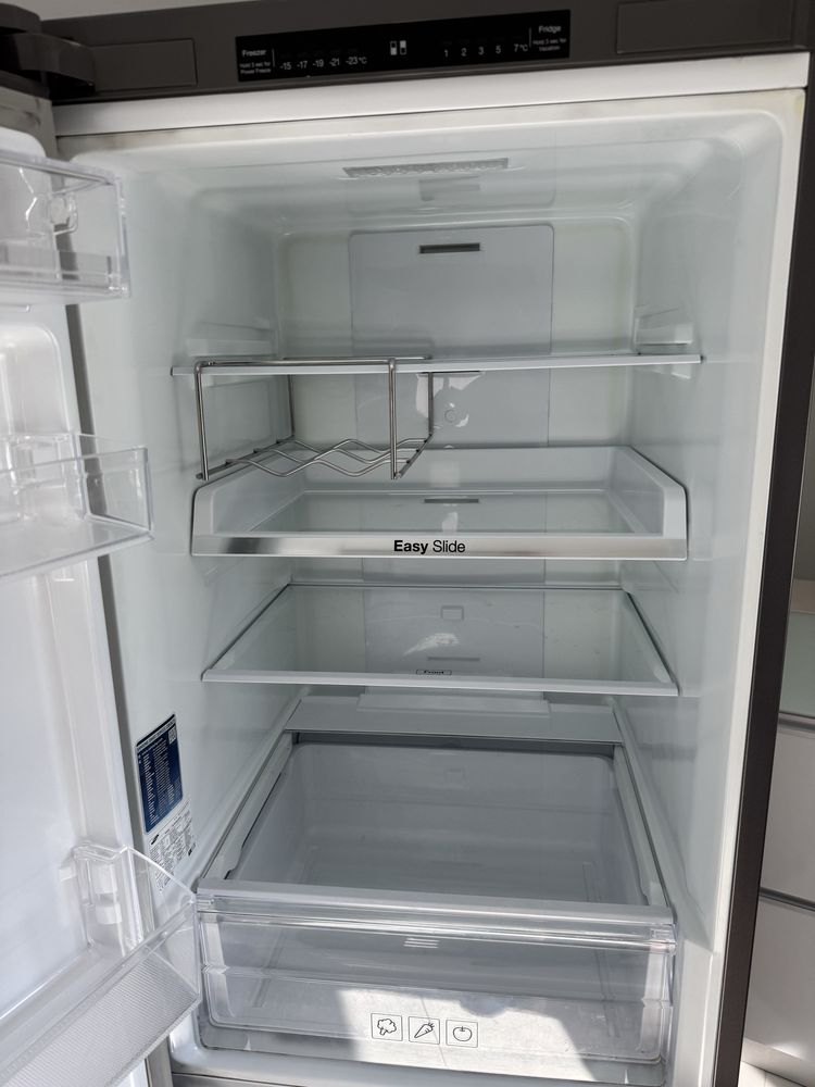 Frigorifico combinado Samsung RB29FSRNDSA