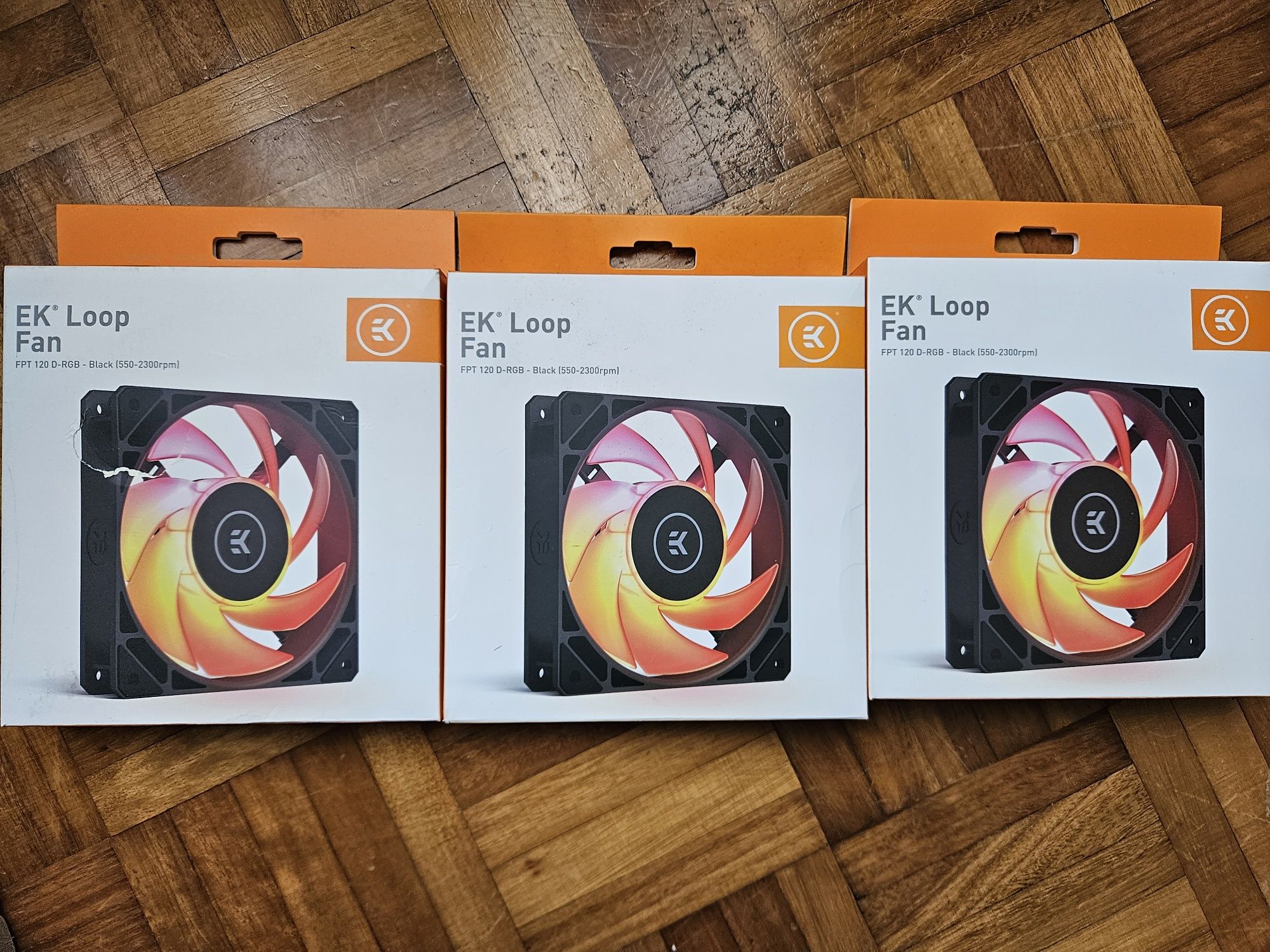 3 Ventoinhas EK Loop fan rgb 120mm